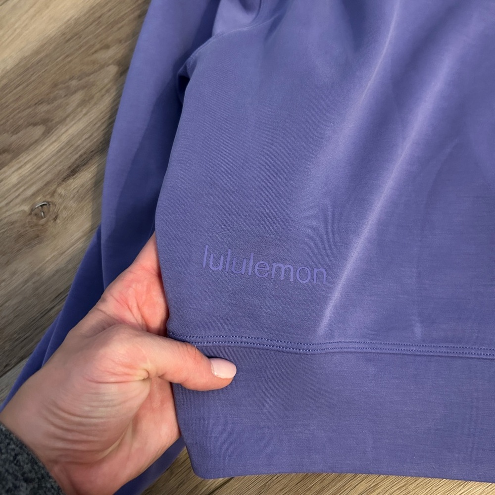 Lululemon Perfectly Oversized Cropped Crew Softstreme - Picture 3 of 6